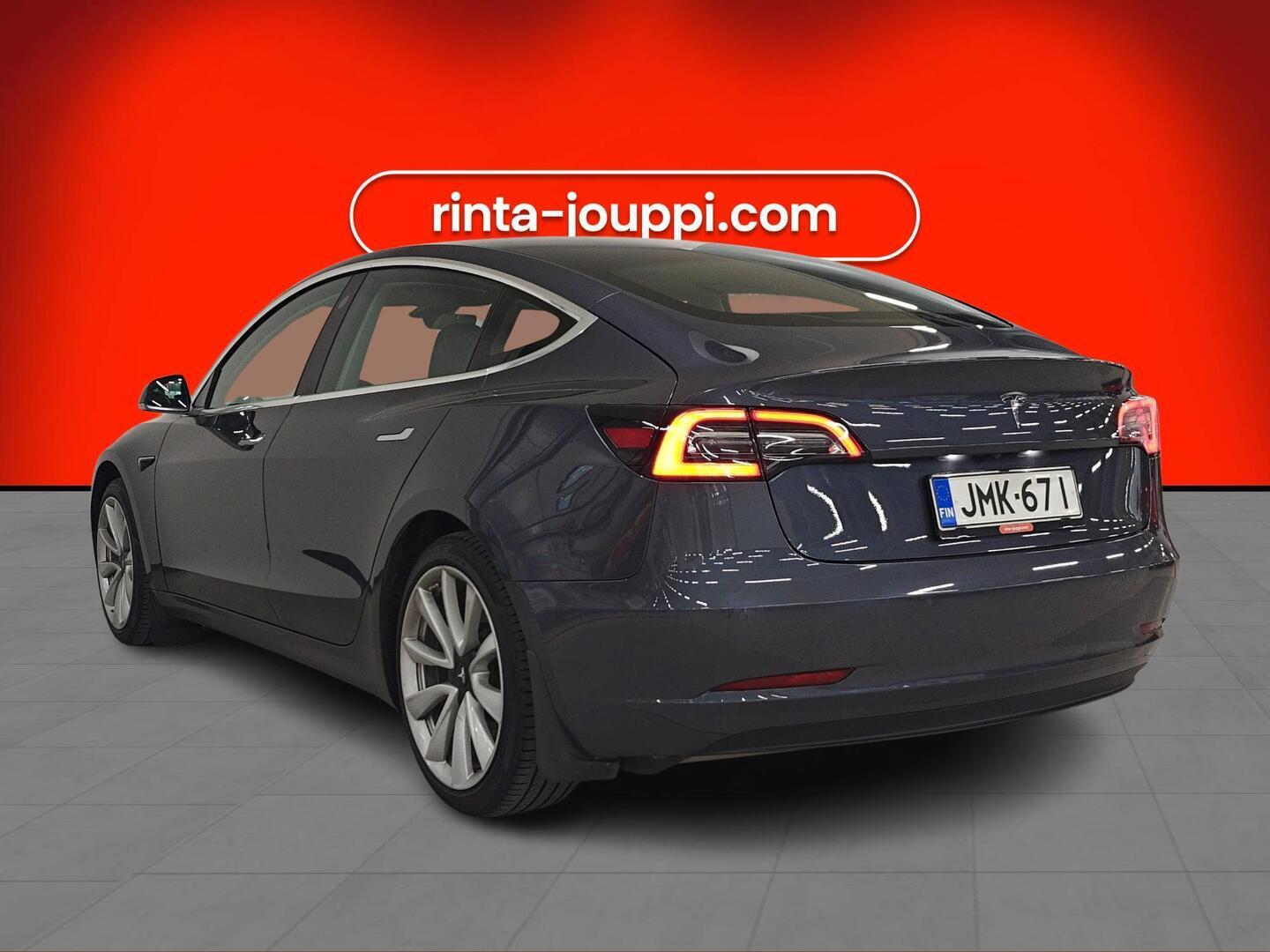 TESLA Model 3 2019