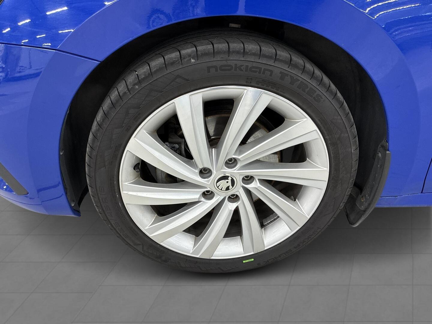 SKODA Octavia 2023