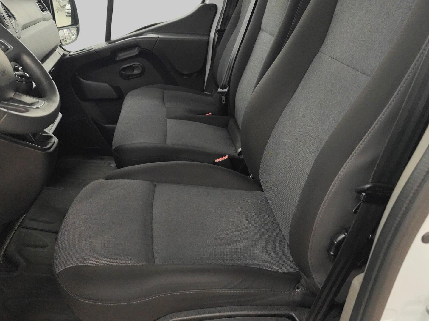 RENAULT Master 2023