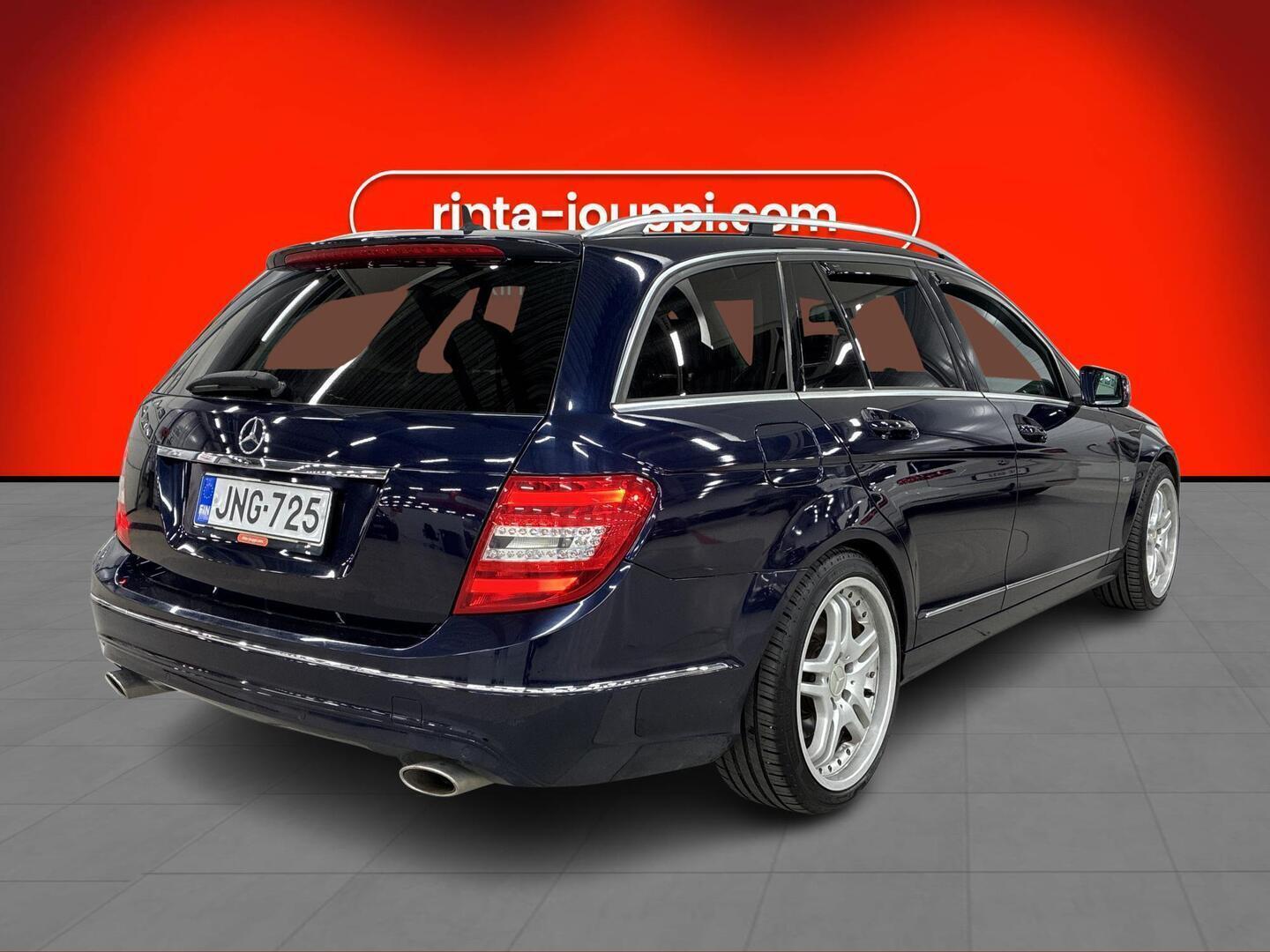 MERCEDES-BENZ C 2012