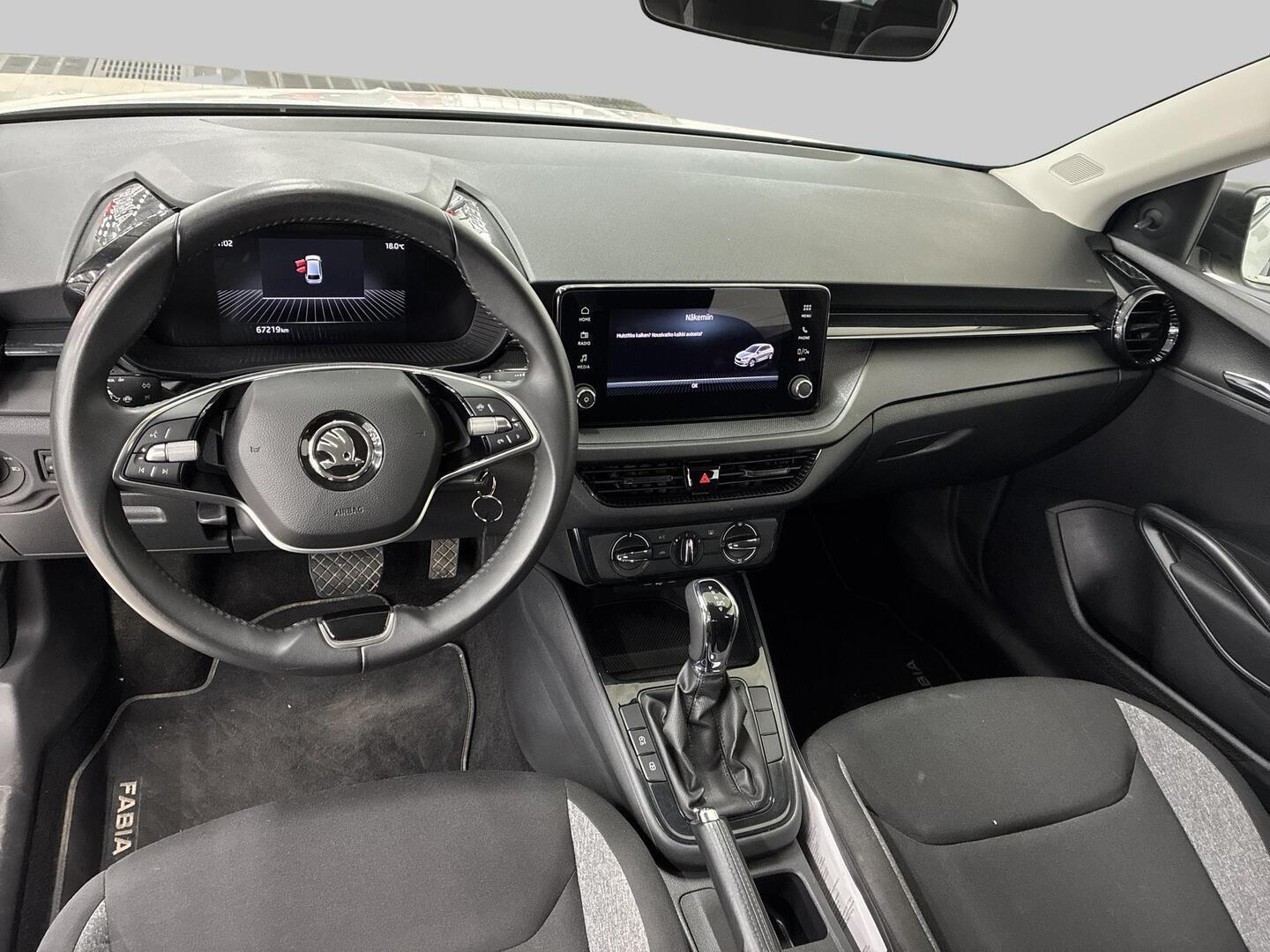 SKODA FABIA 2024