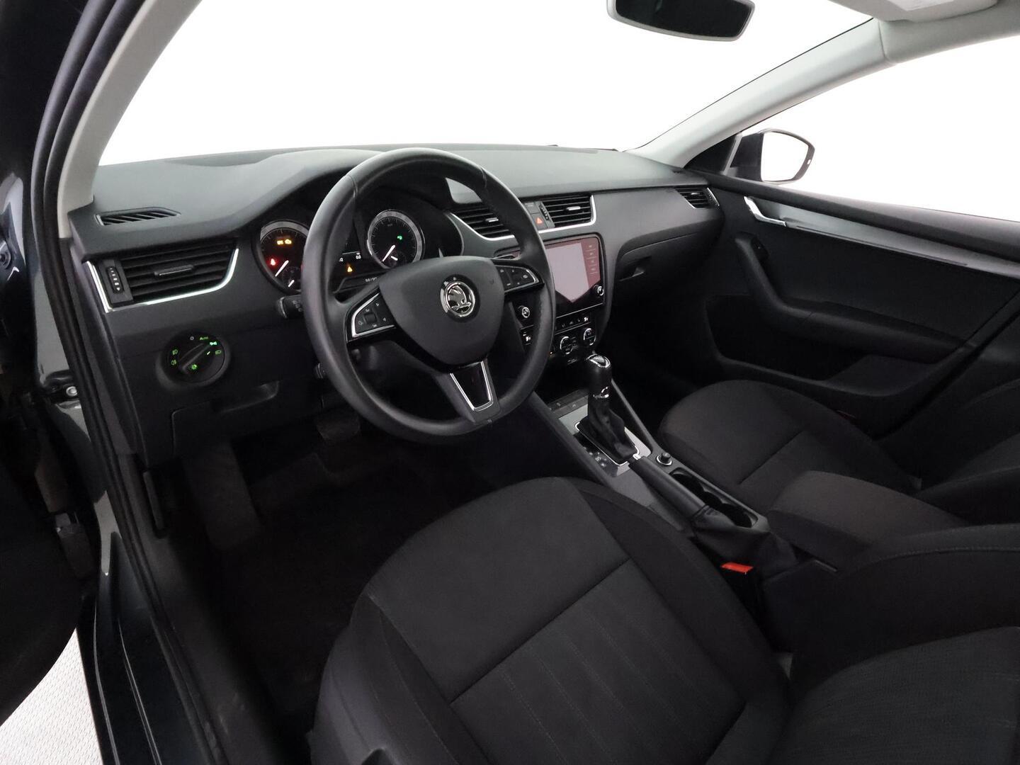 SKODA OCTAVIA 2019