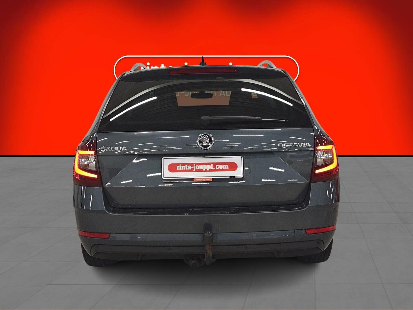 SKODA OCTAVIA 2019