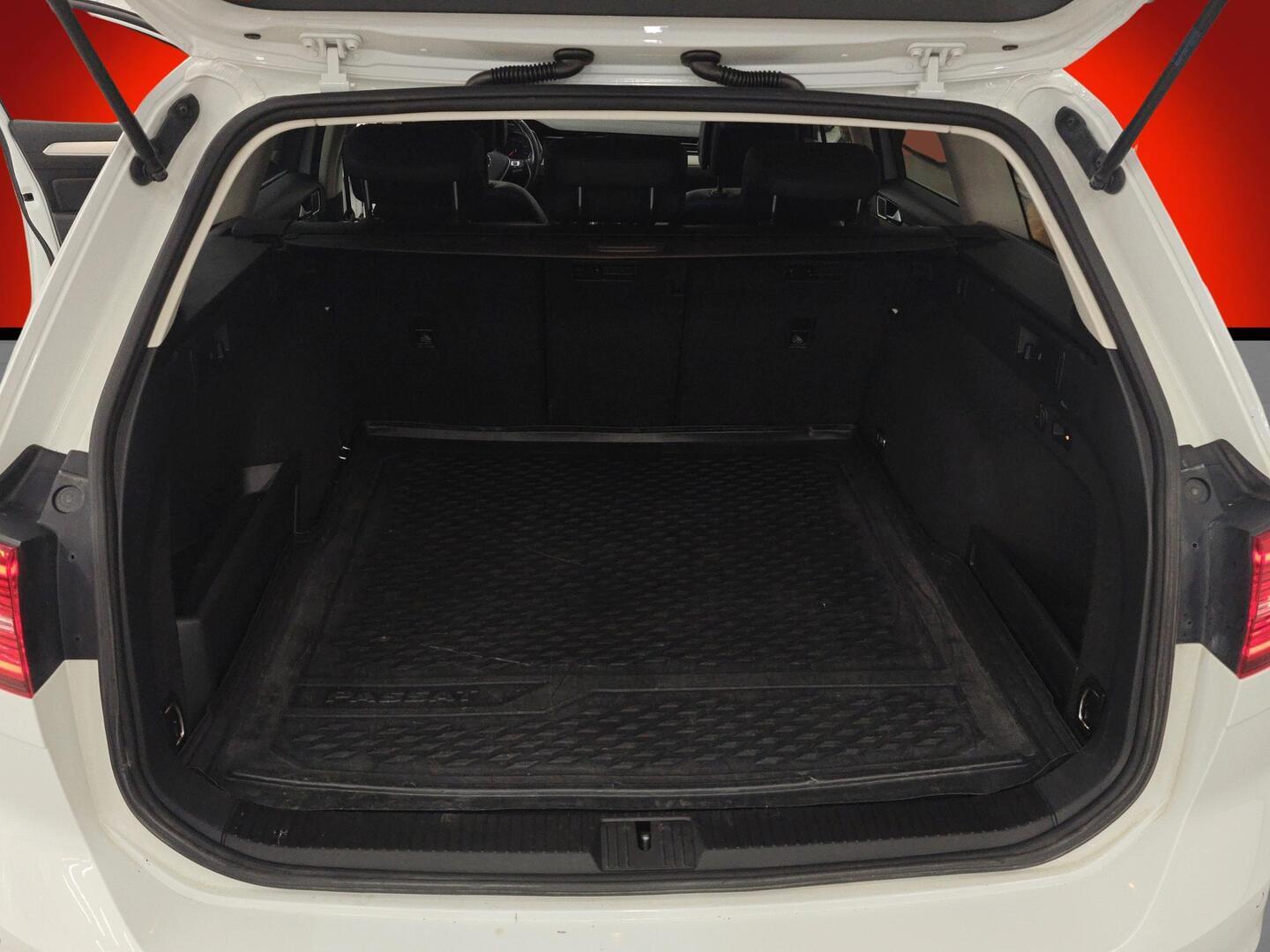 VOLKSWAGEN Passat 2017