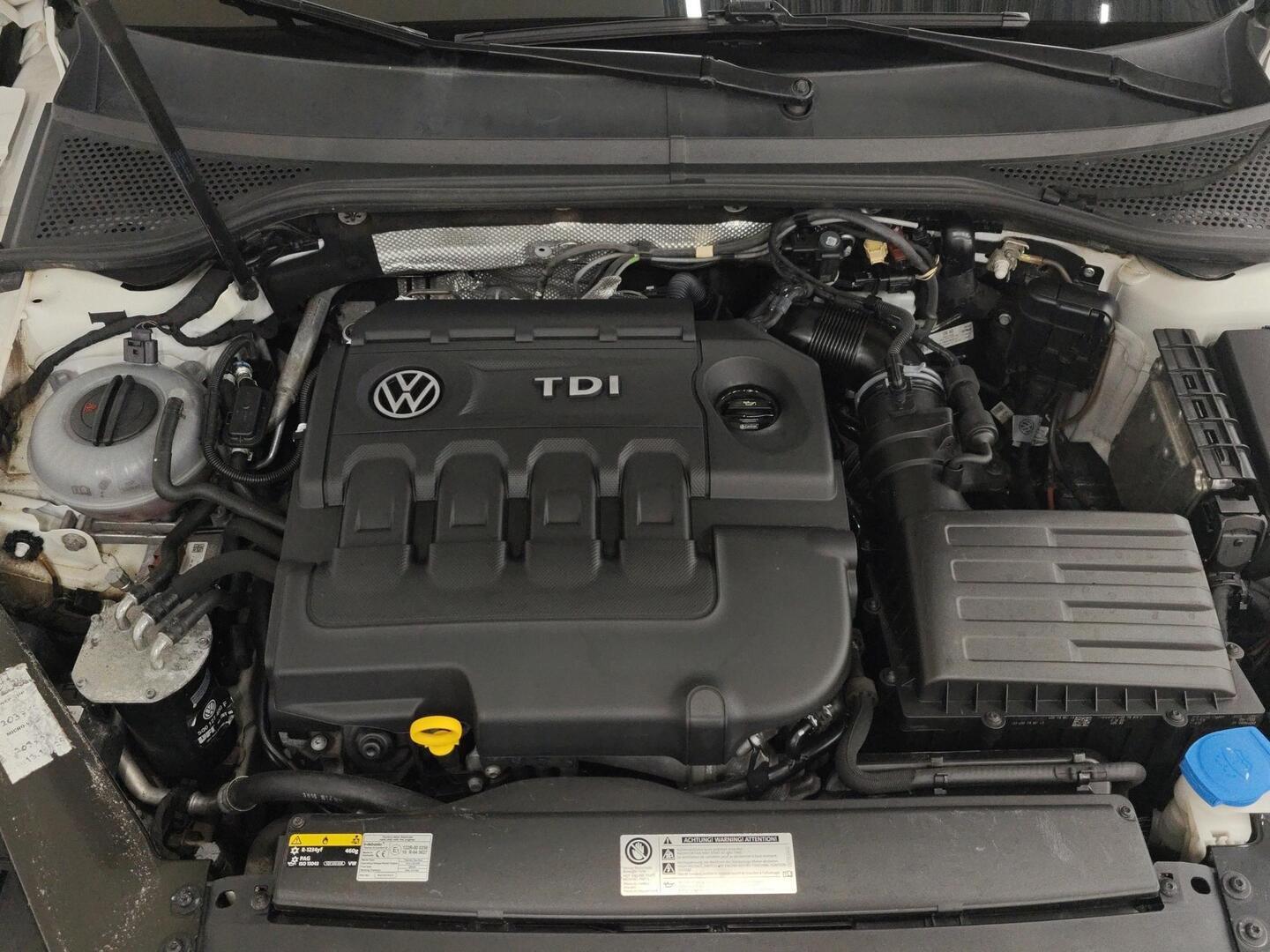 VOLKSWAGEN Passat 2017