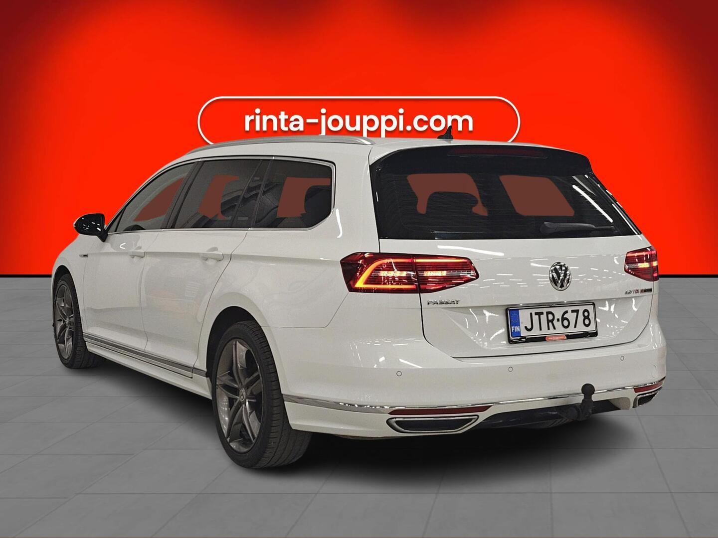 VOLKSWAGEN Passat 2017