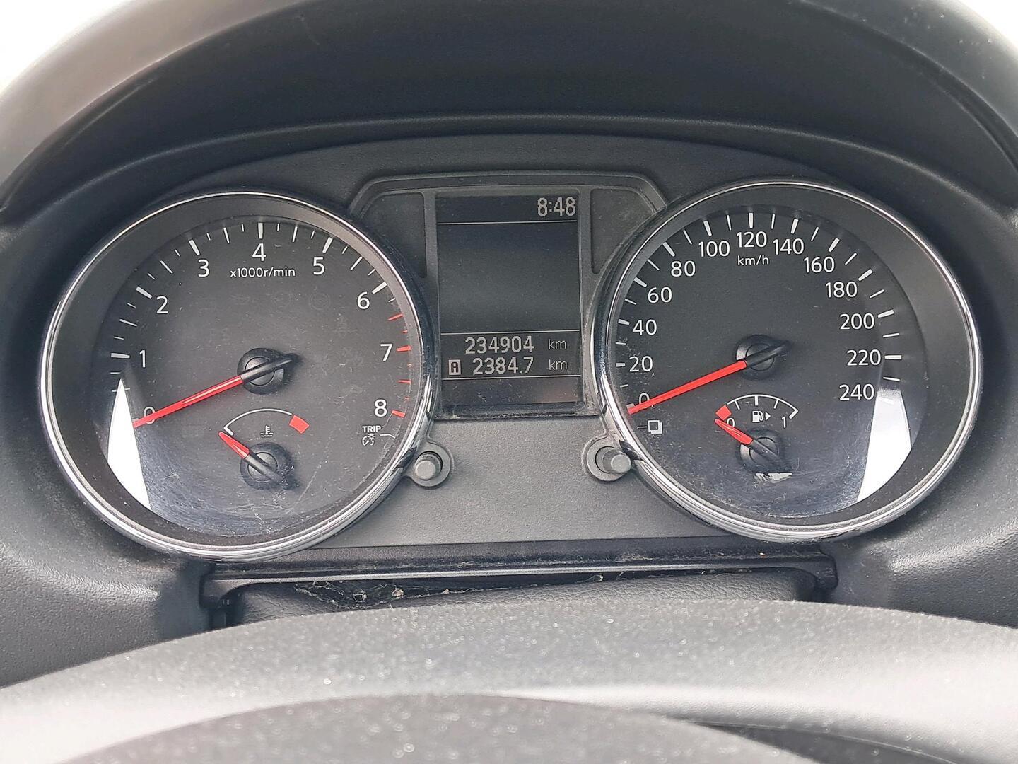 NISSAN Qashqai 2012