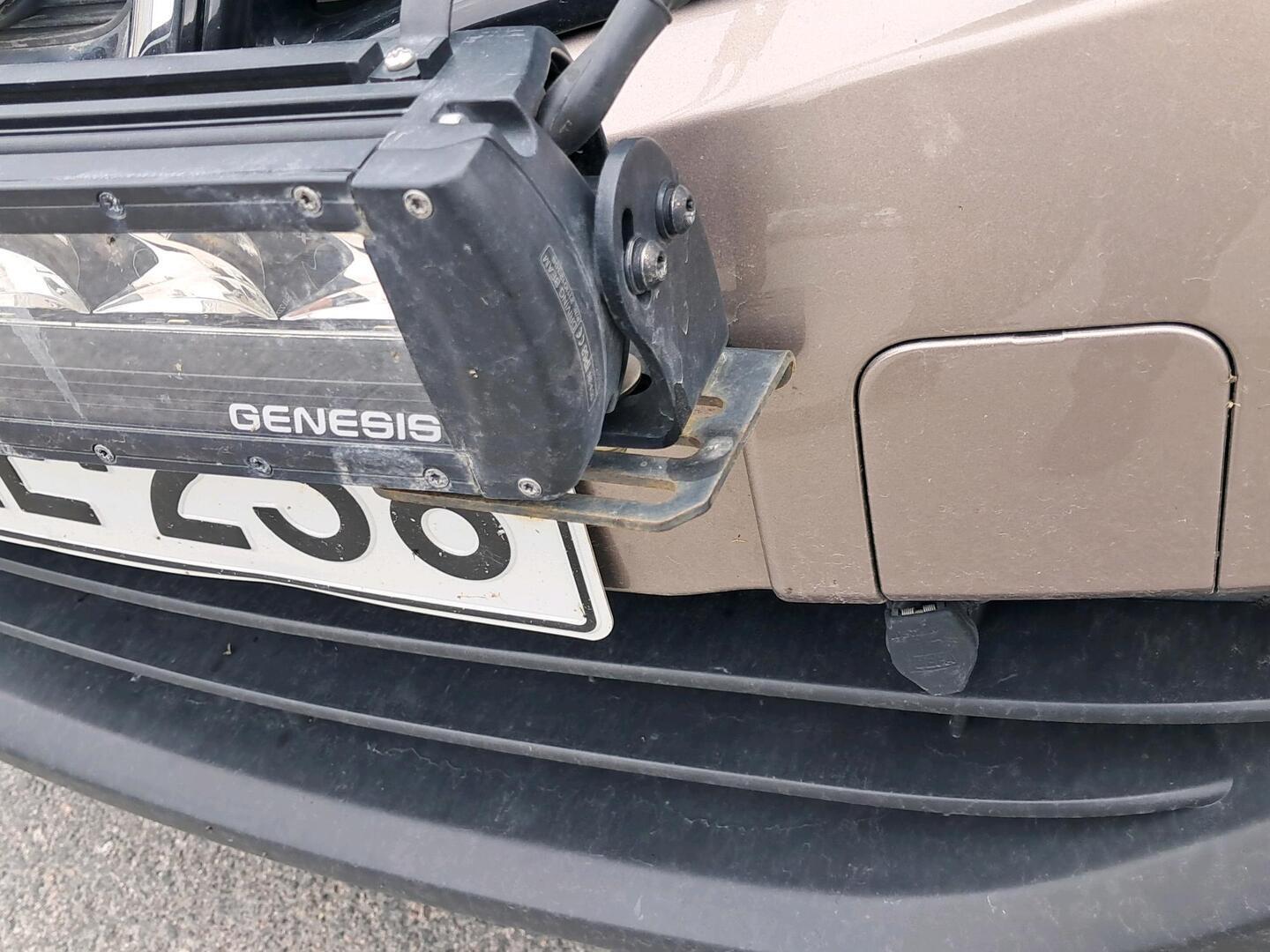 NISSAN Qashqai 2012
