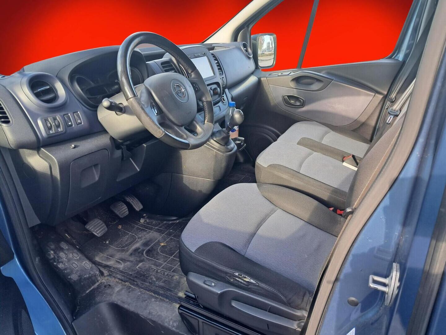 OPEL Vivaro 2016