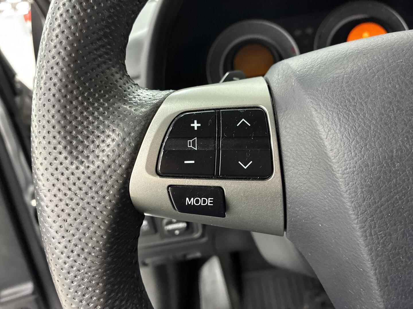 TOYOTA Corolla 2011