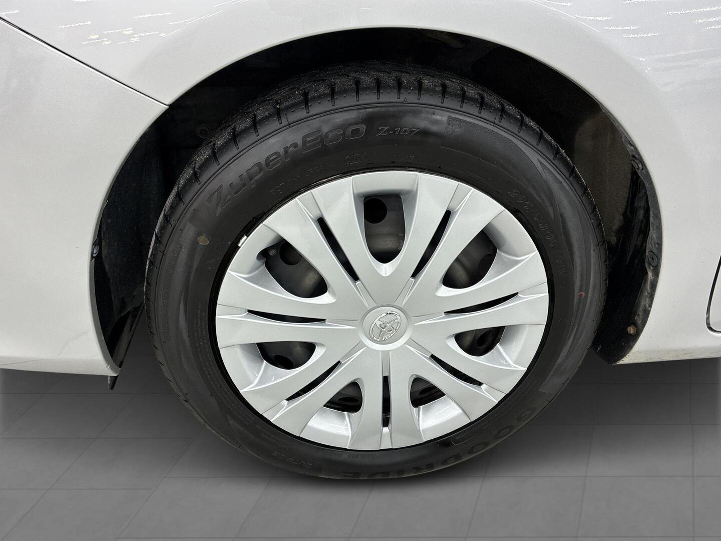 TOYOTA Corolla 2011
