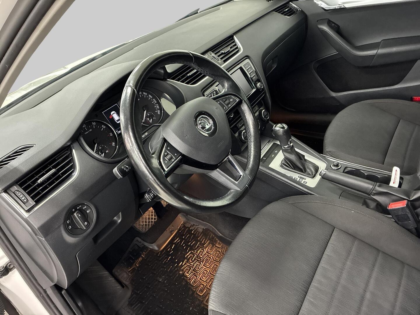 SKODA Octavia 2017