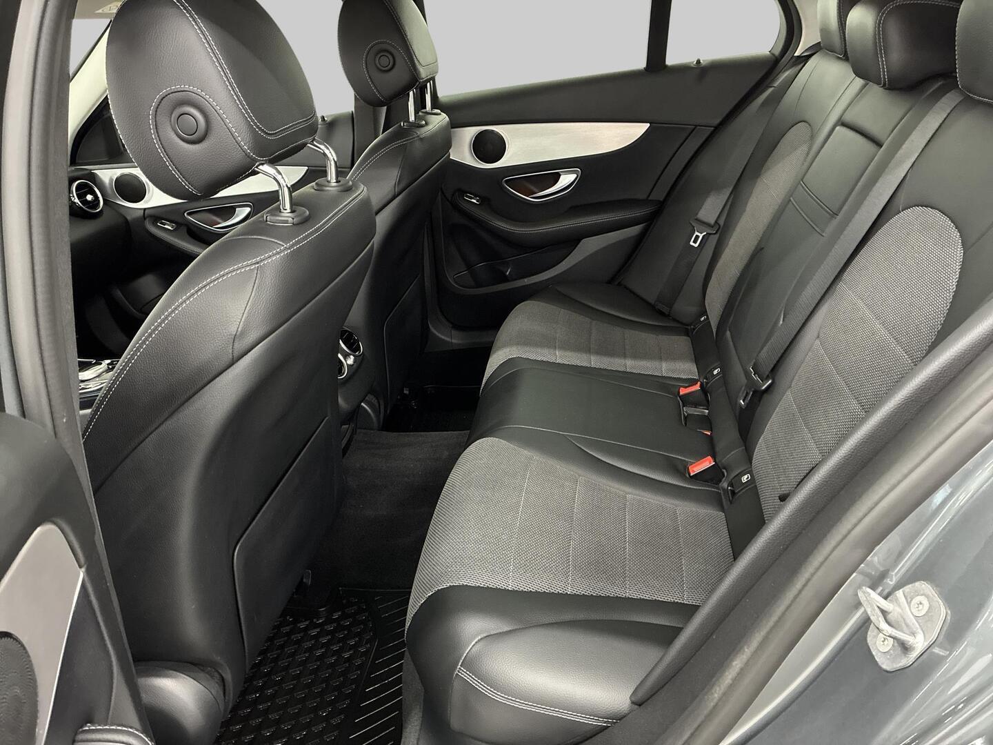 MERCEDES-BENZ C 2019