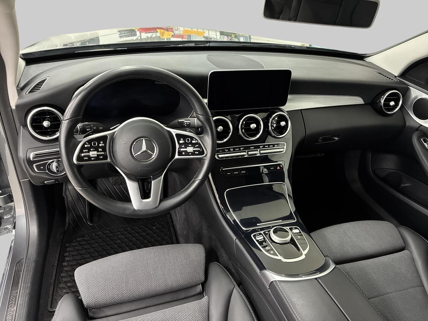 MERCEDES-BENZ C 2019