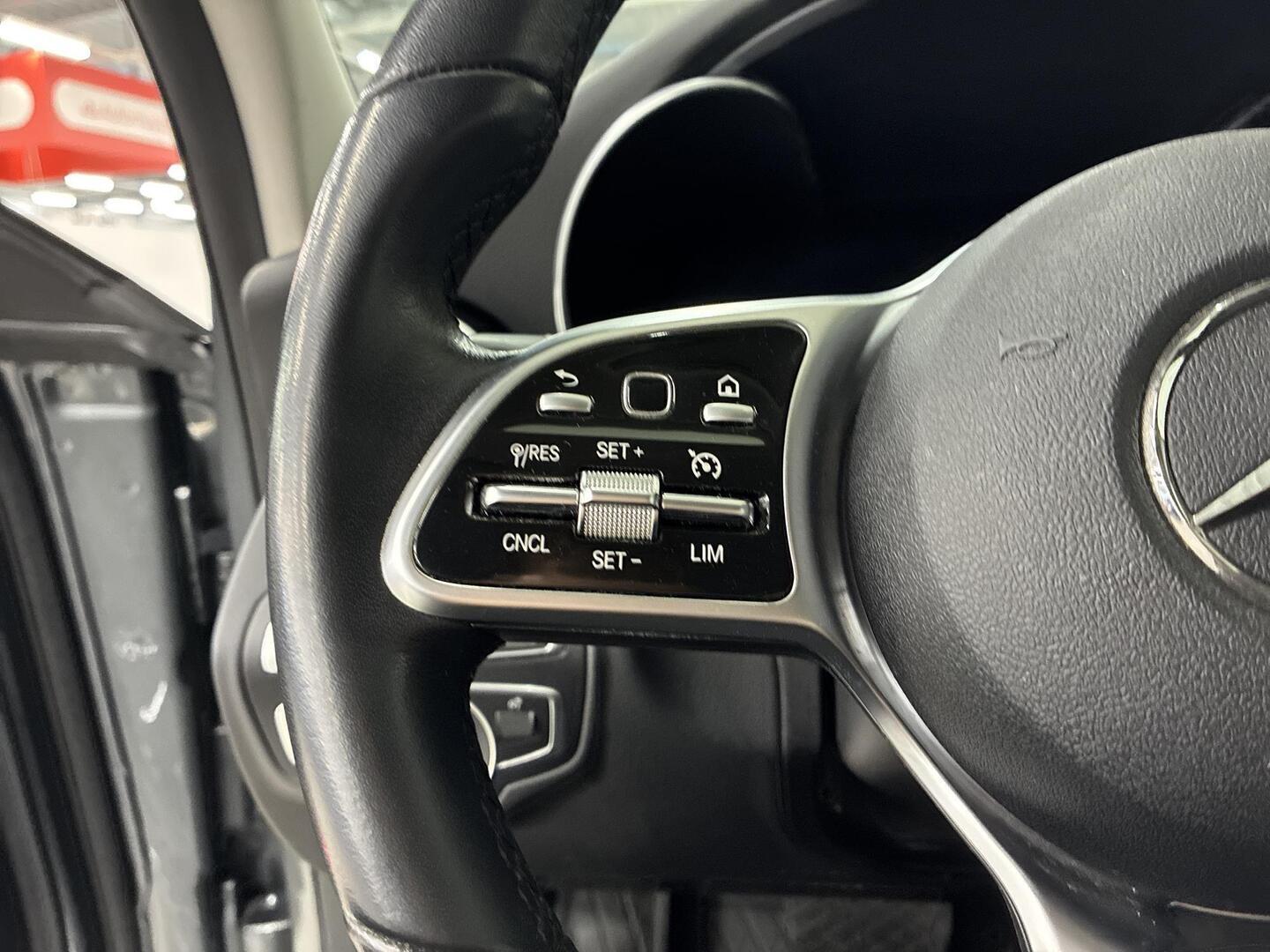 MERCEDES-BENZ C 2019
