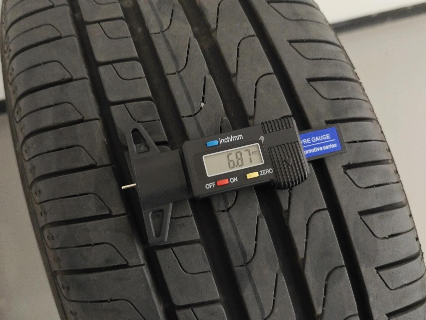 VOLKSWAGEN Passat 2019