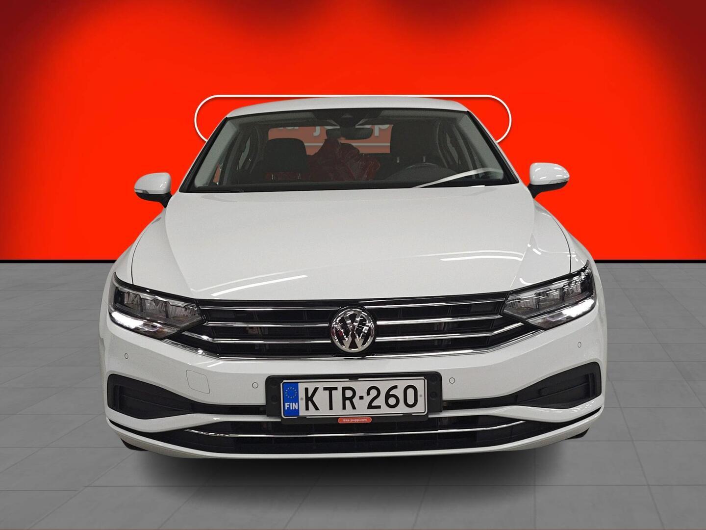 VOLKSWAGEN Passat 2019