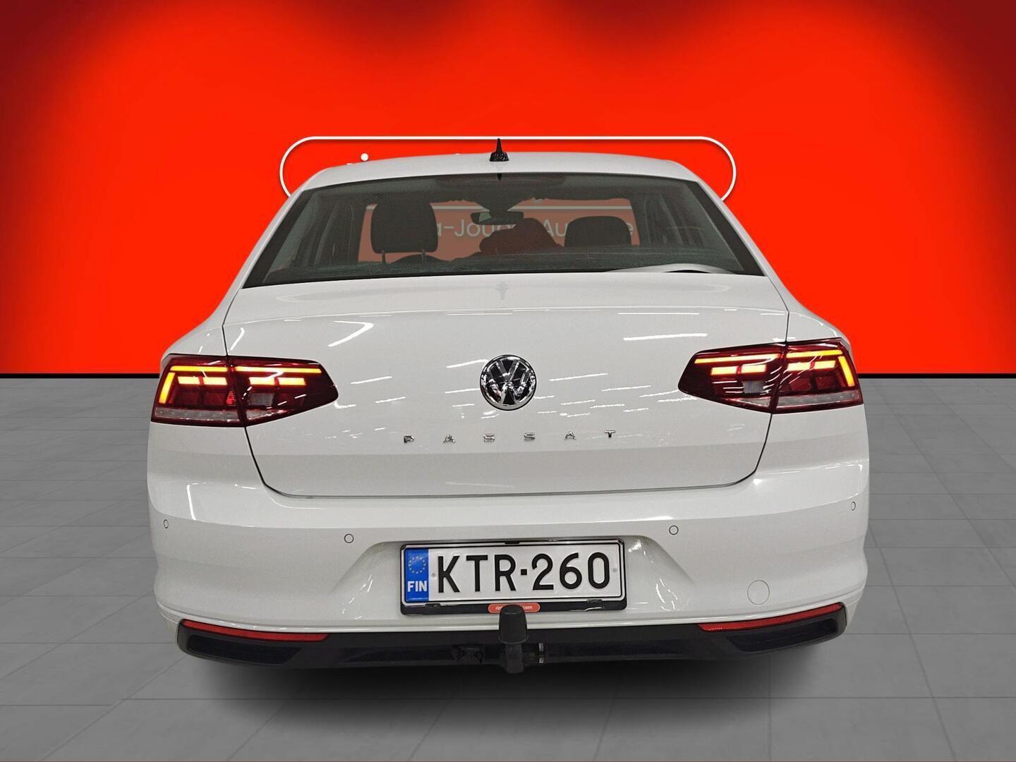 VOLKSWAGEN Passat 2019