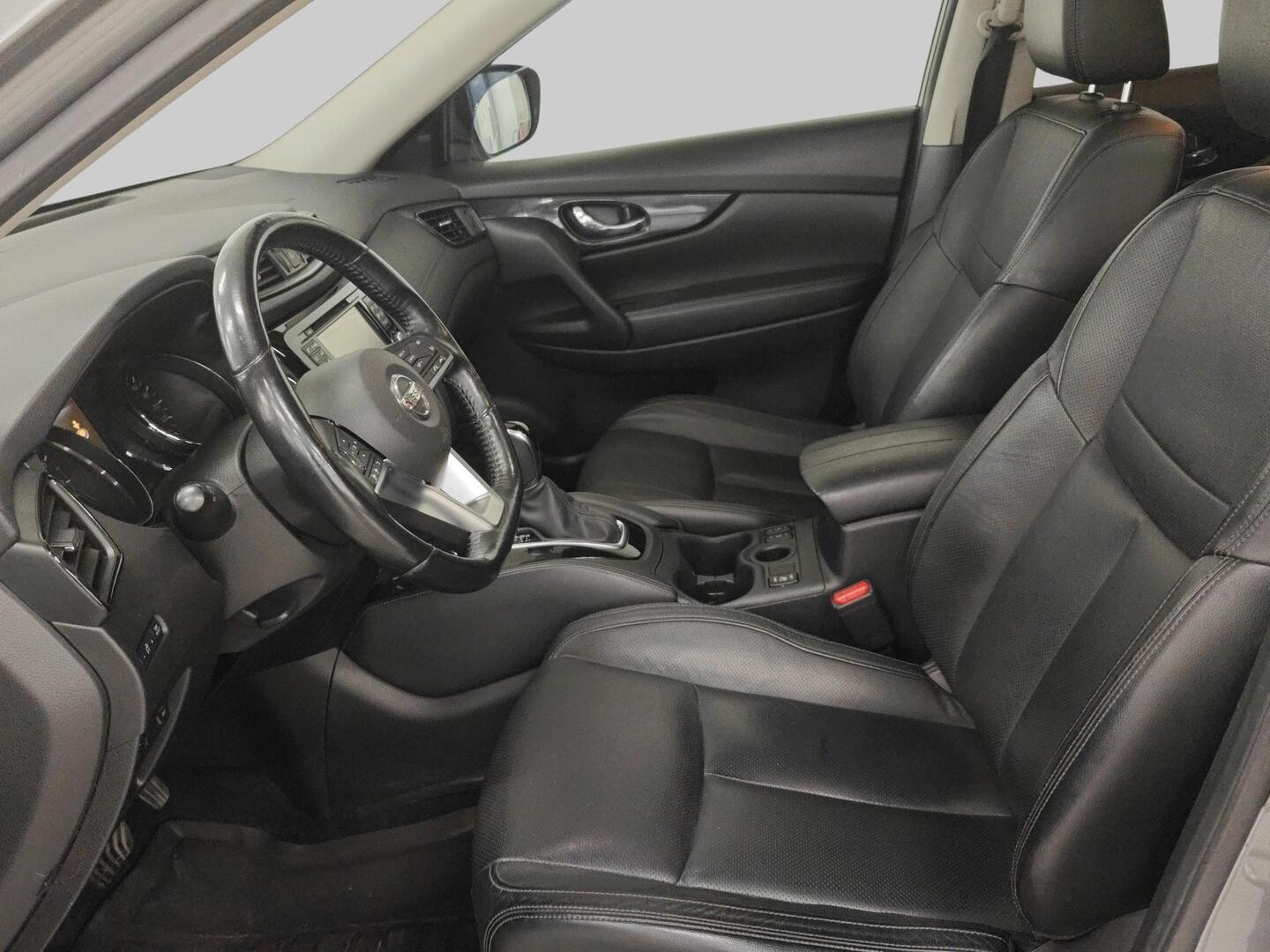 NISSAN X-Trail 2019