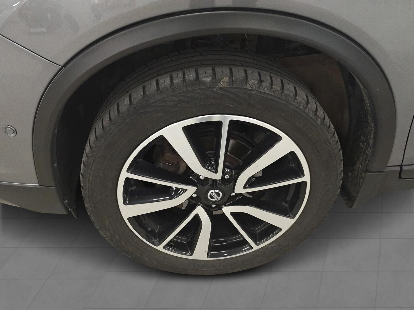 NISSAN X-Trail 2019