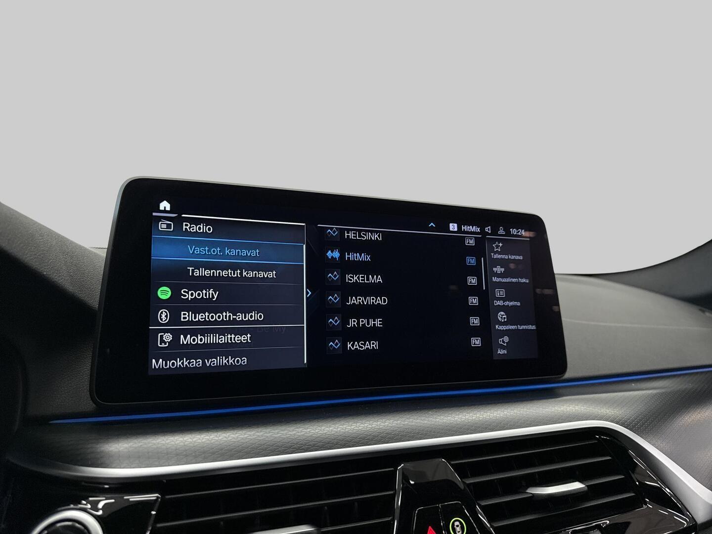 BMW 530 2023