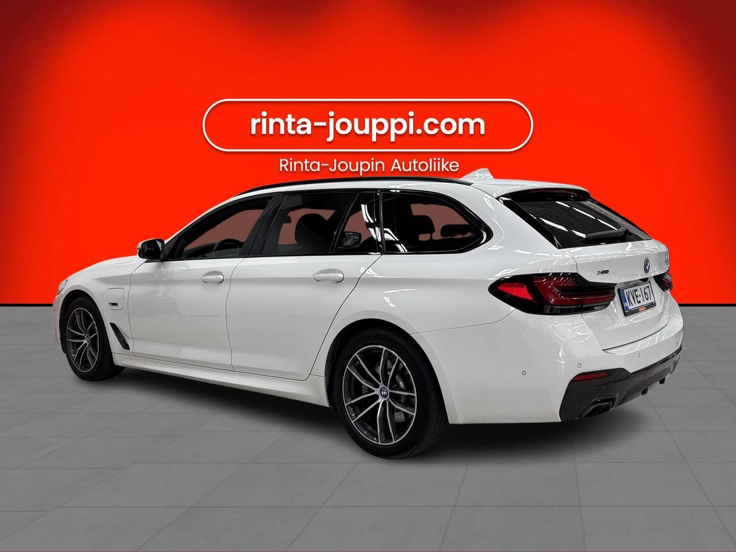 BMW 530 2023