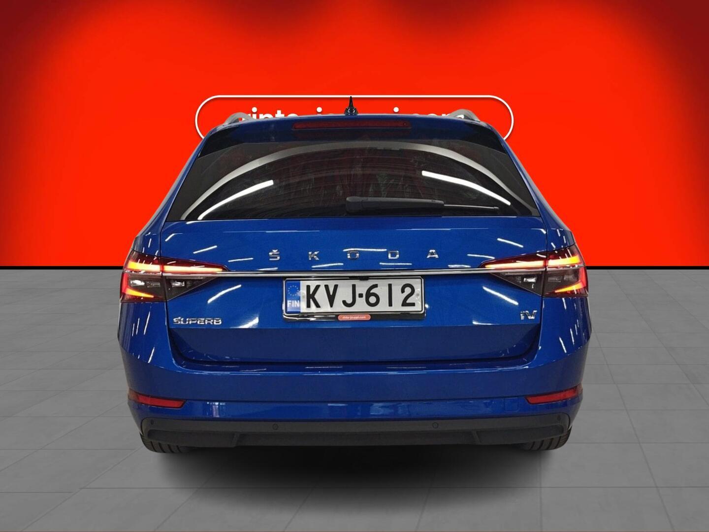 SKODA Superb 2023