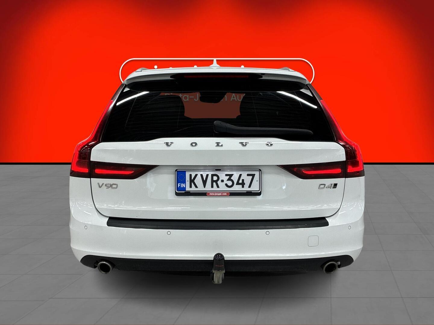VOLVO V90 2020