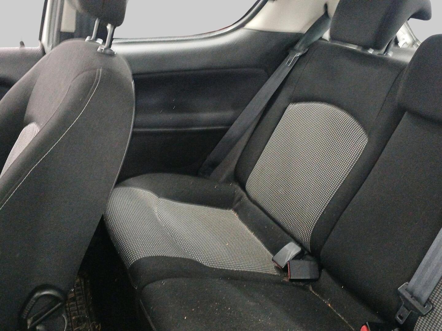 PEUGEOT 206 2003