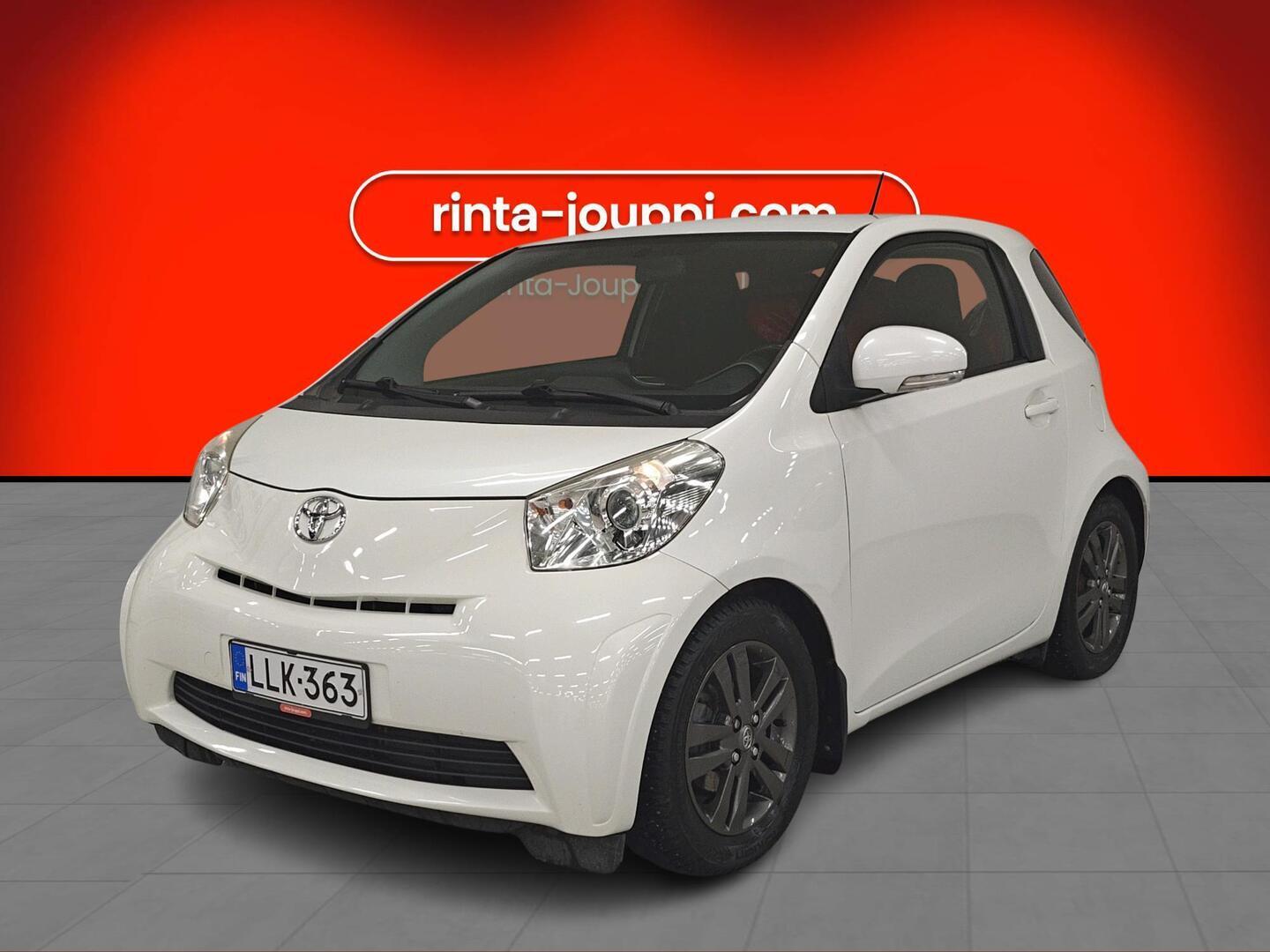 TOYOTA iQ 2010