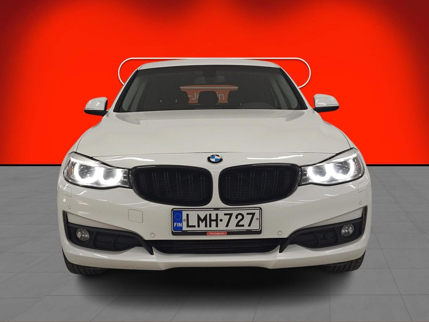 BMW 320 Gran Turismo 2013