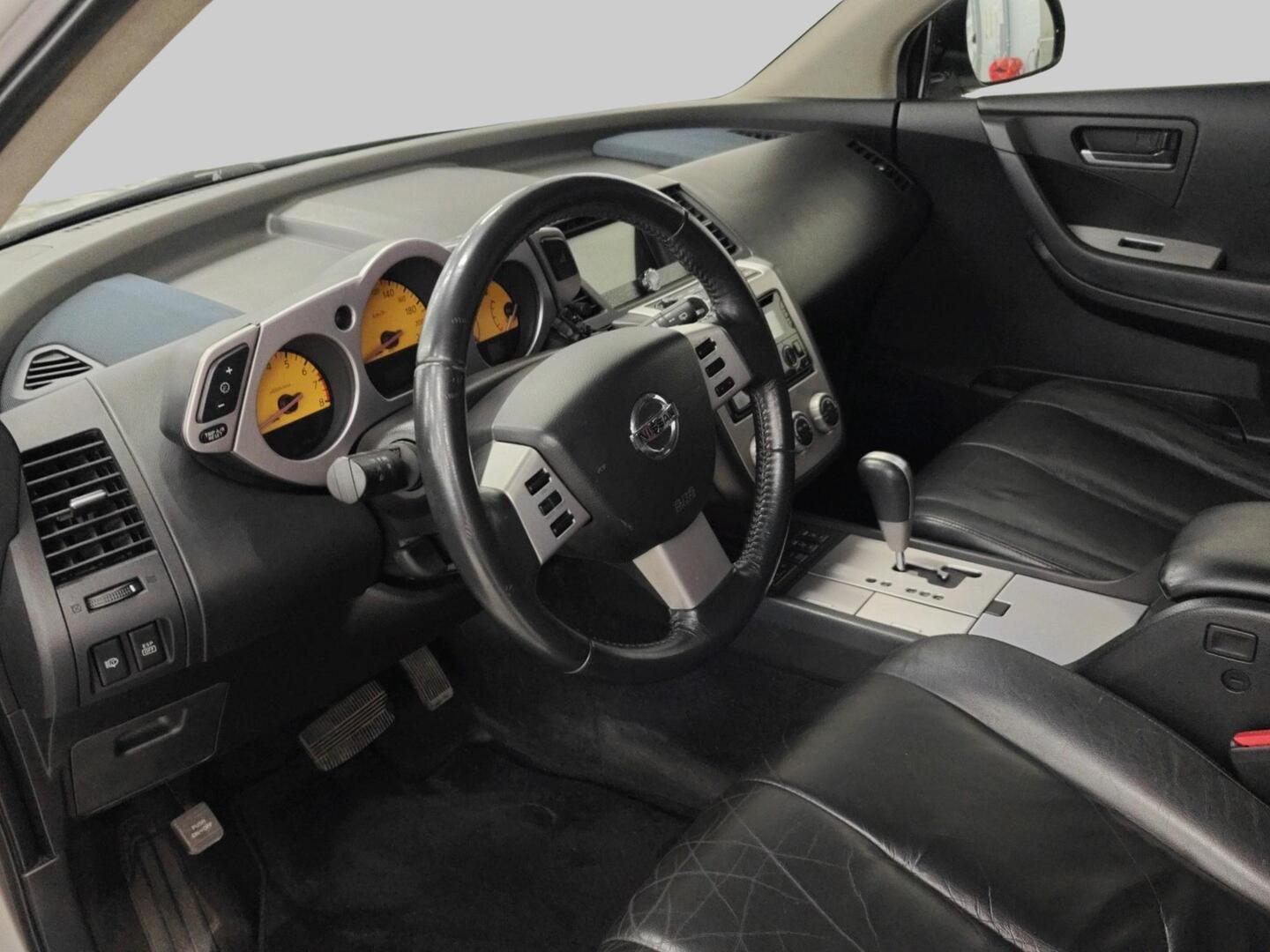 NISSAN Murano 2005