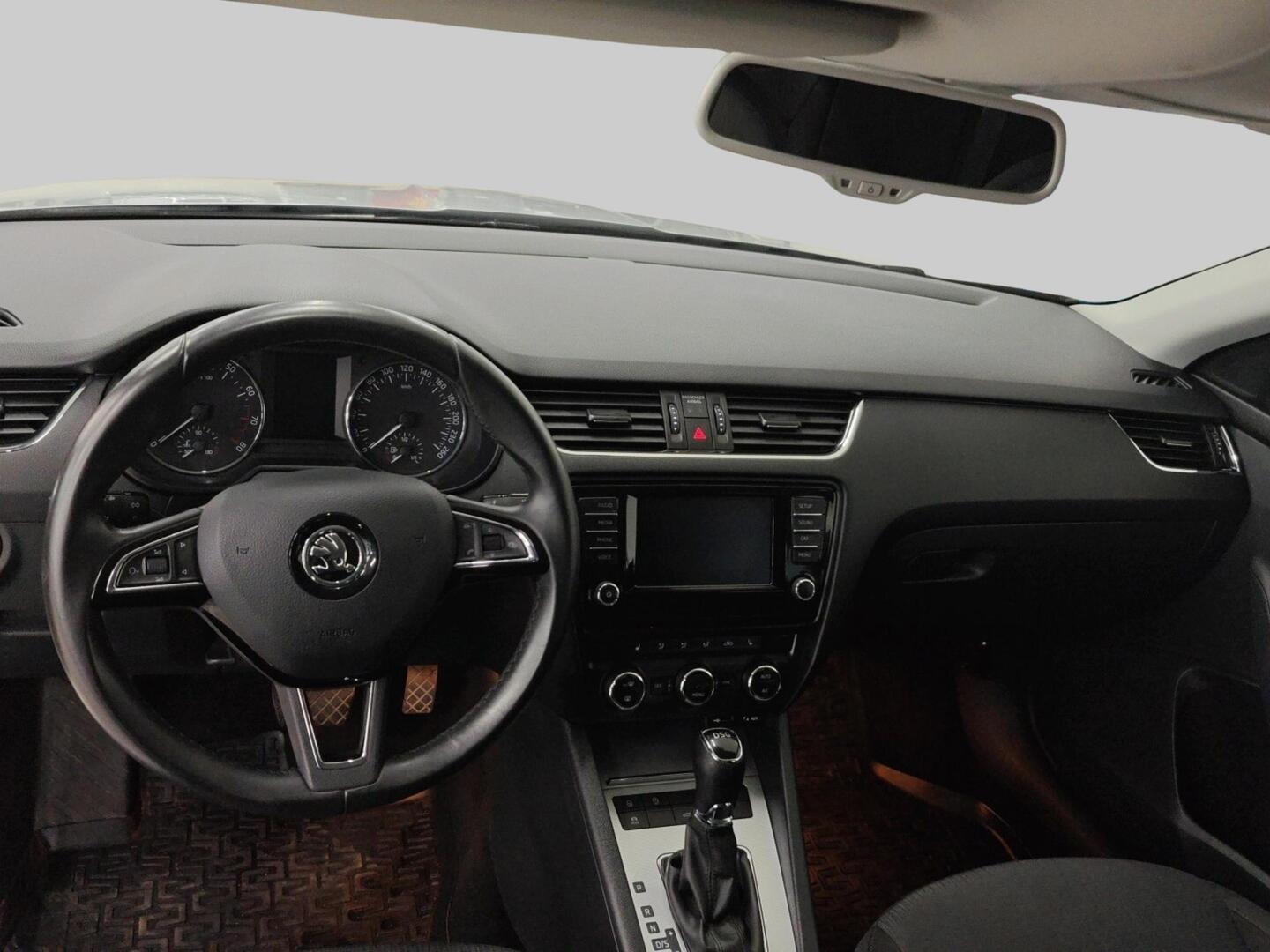 SKODA Octavia 2016