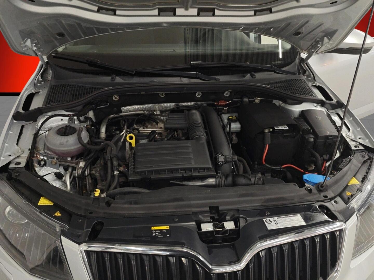 SKODA Octavia 2016