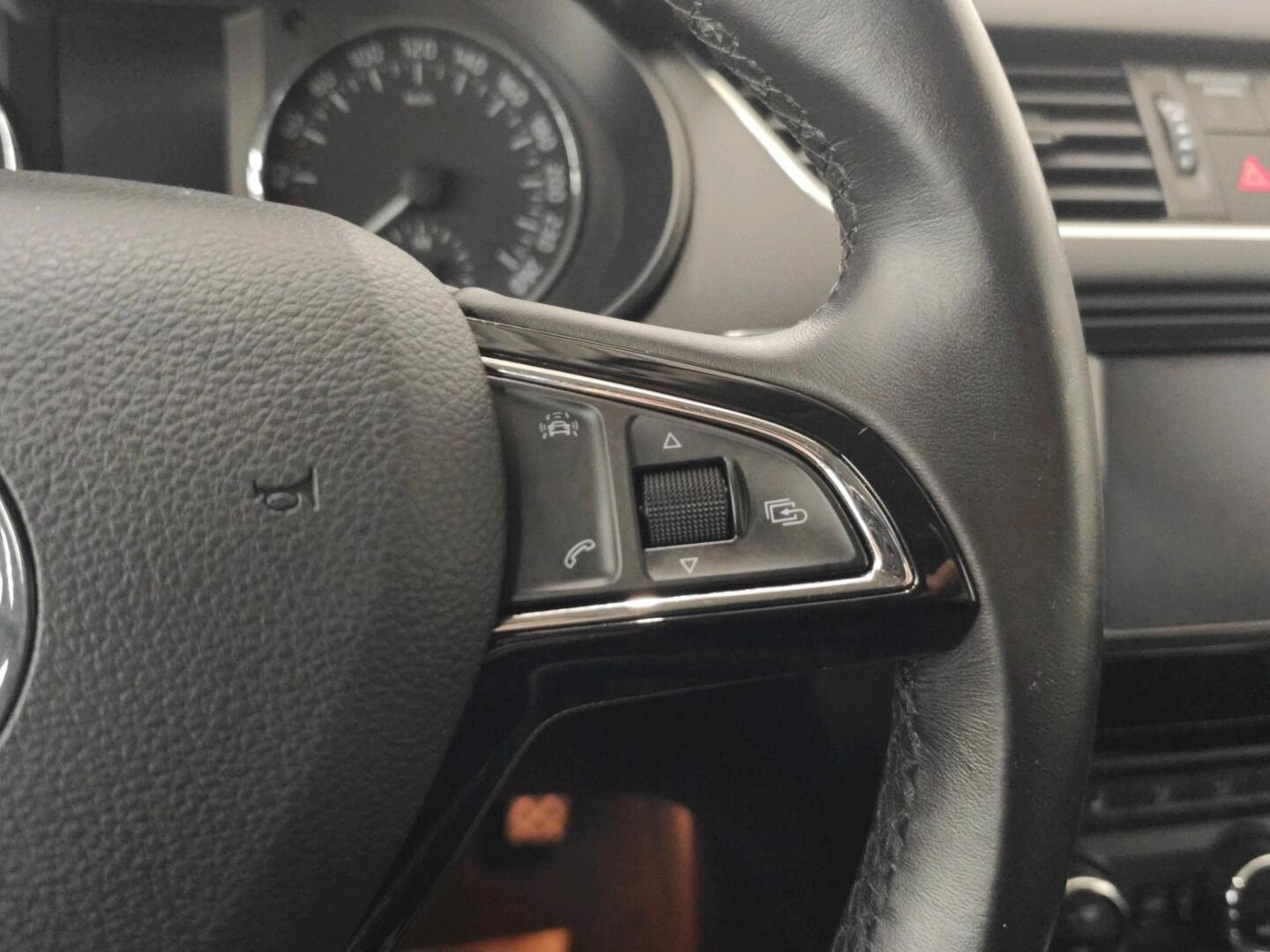 SKODA Octavia 2016