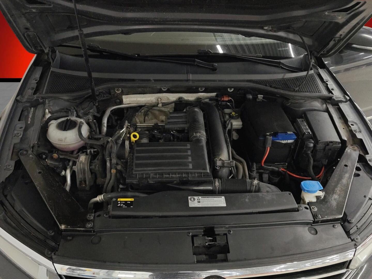 VOLKSWAGEN Passat 2016