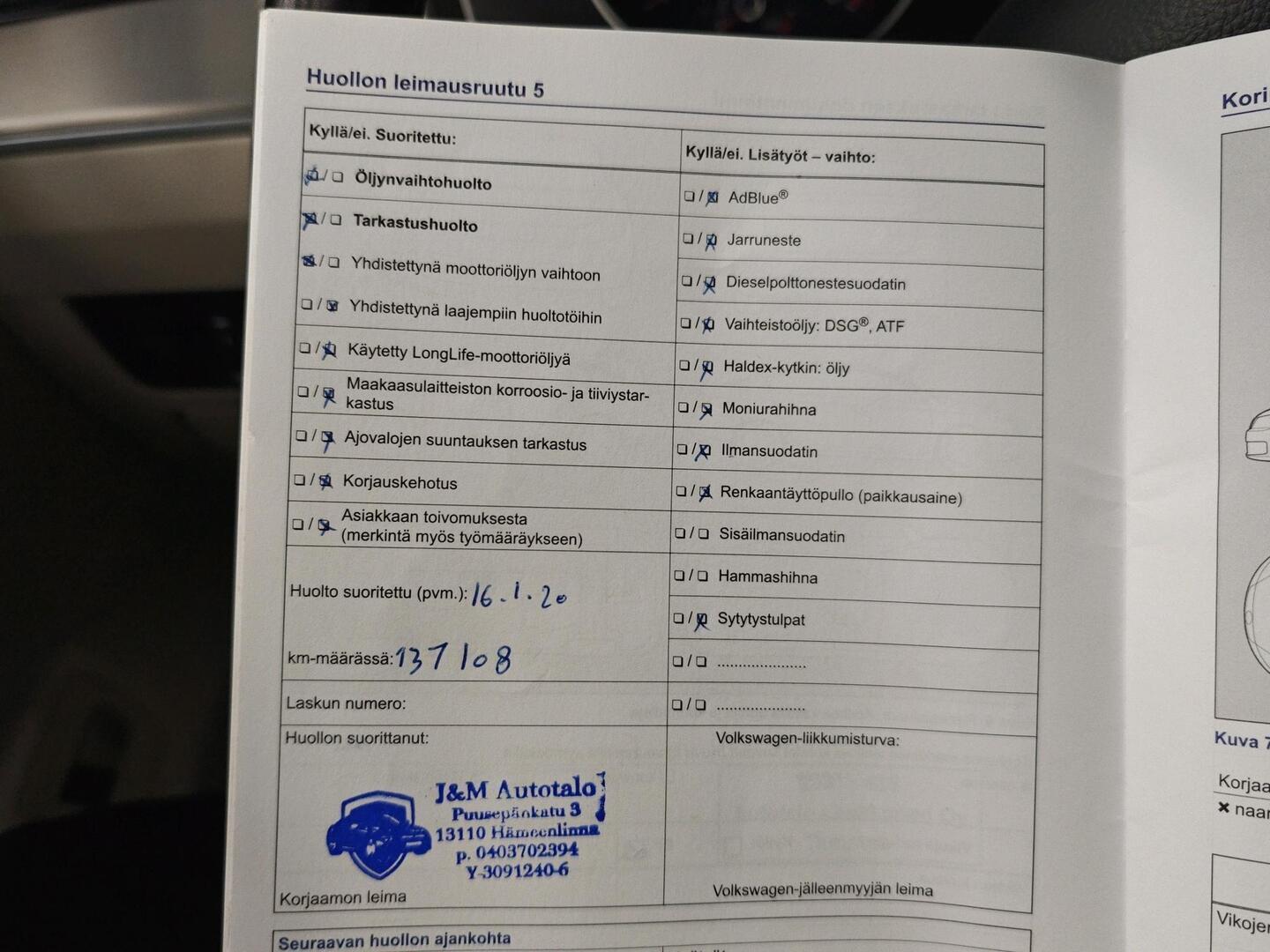 VOLKSWAGEN Passat 2016