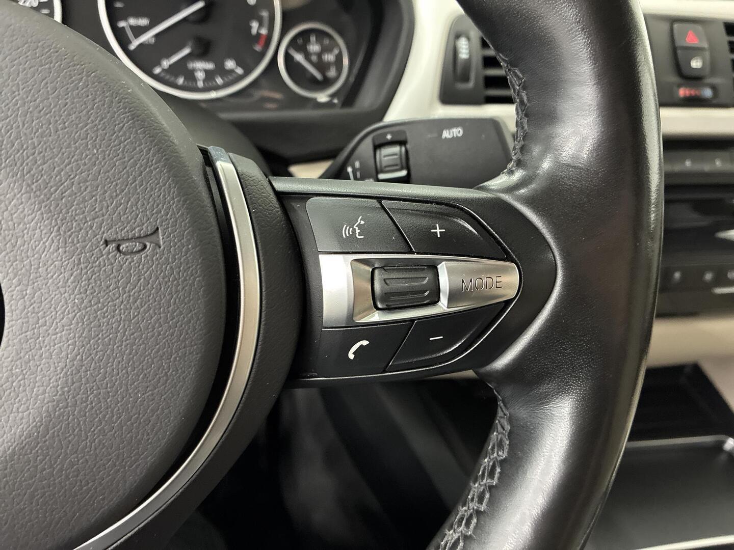 BMW 318 2017