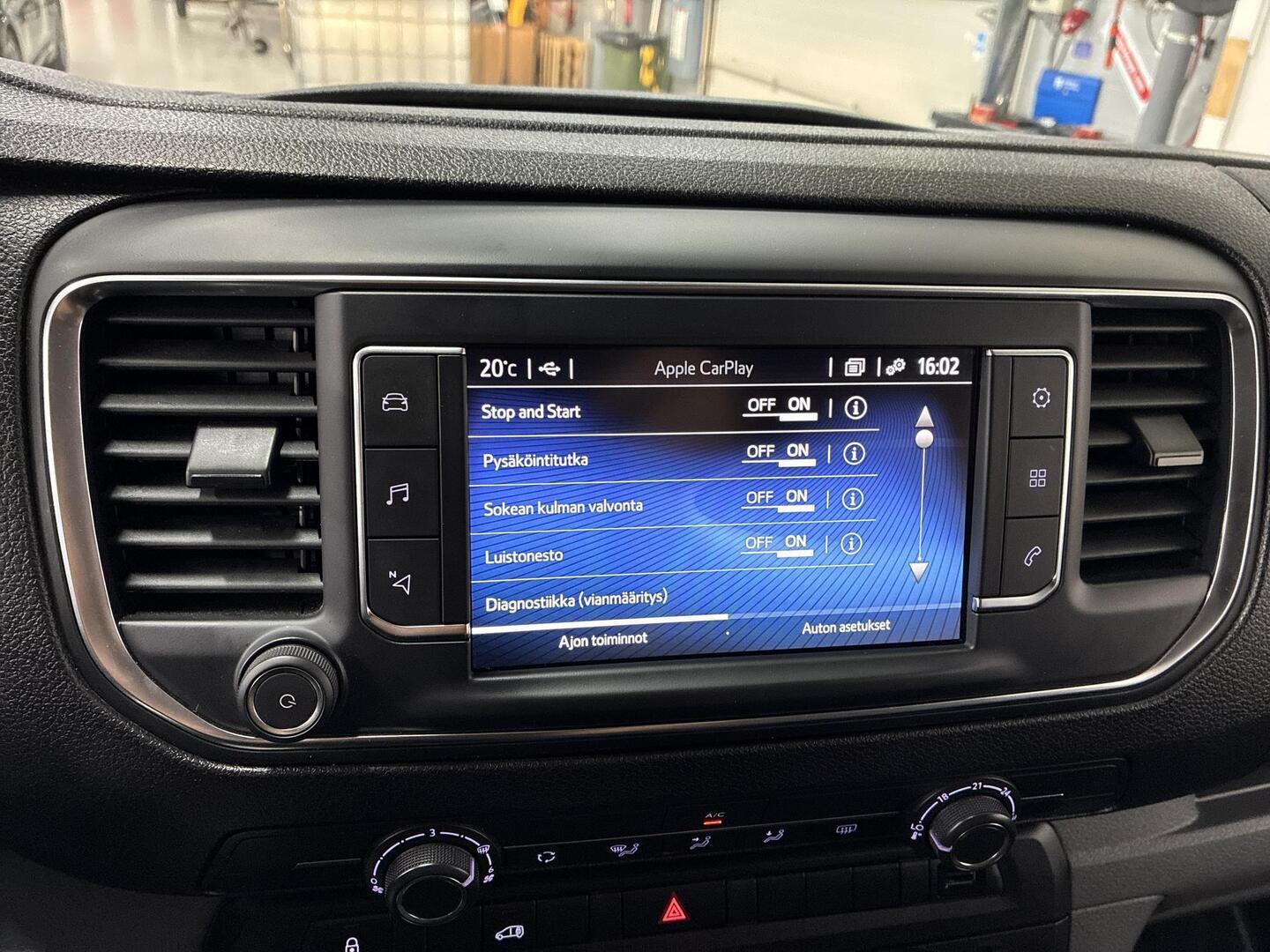 TOYOTA Proace 2021