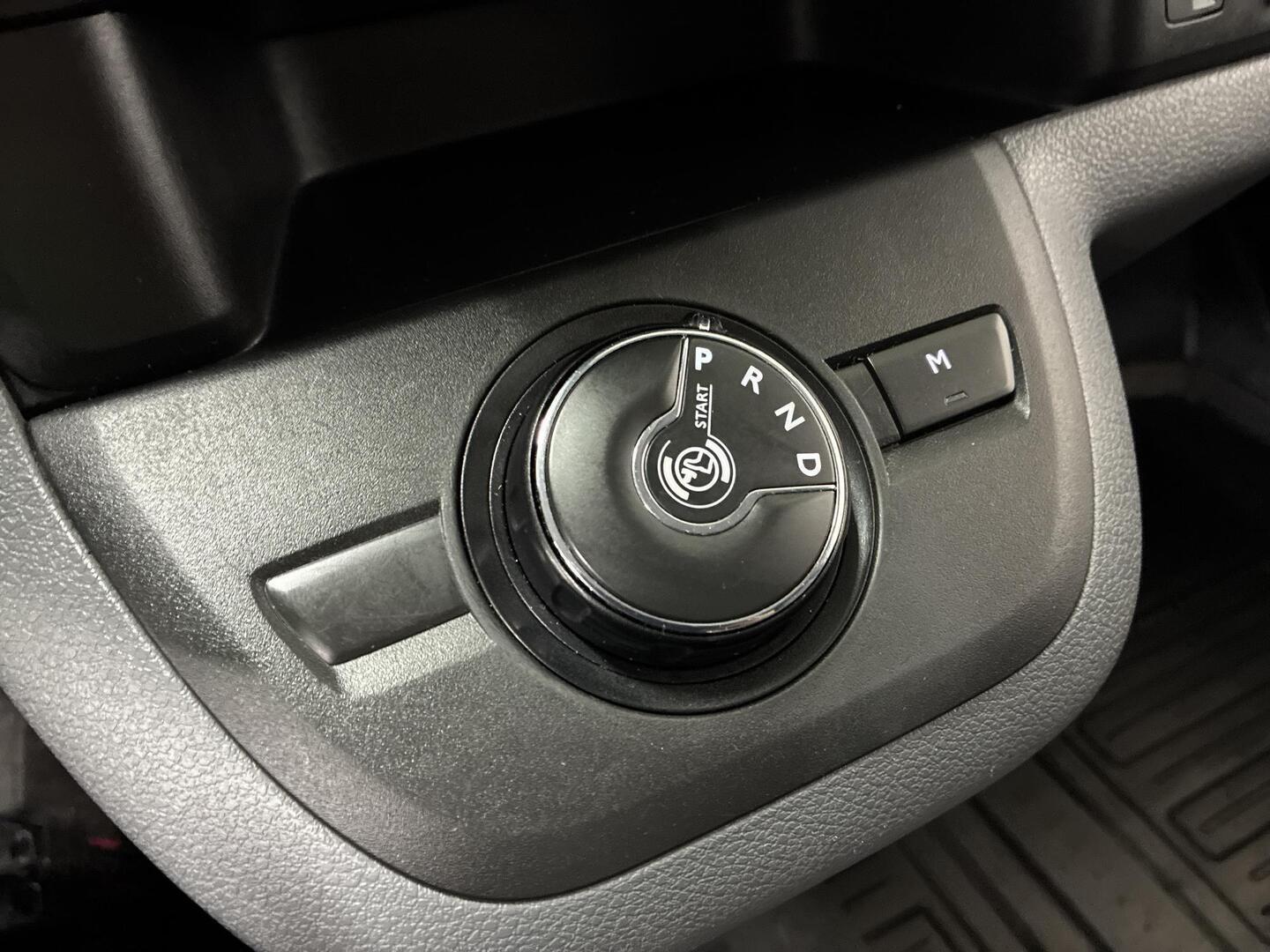 TOYOTA Proace 2021