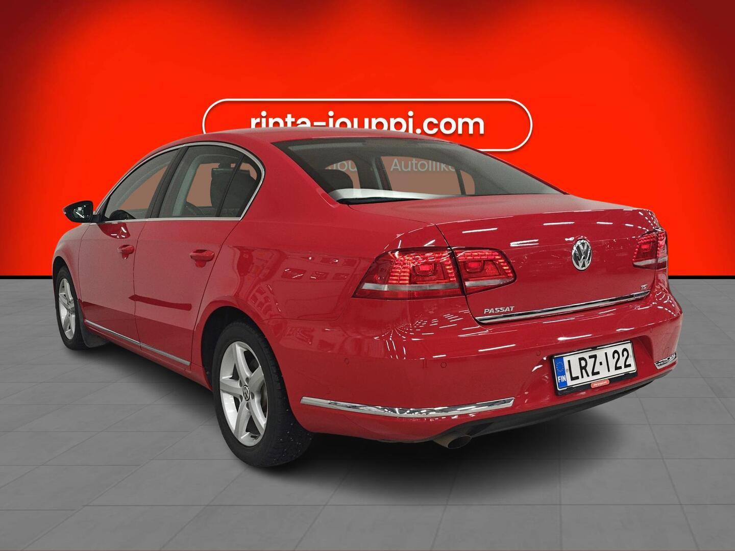 VOLKSWAGEN Passat 2013