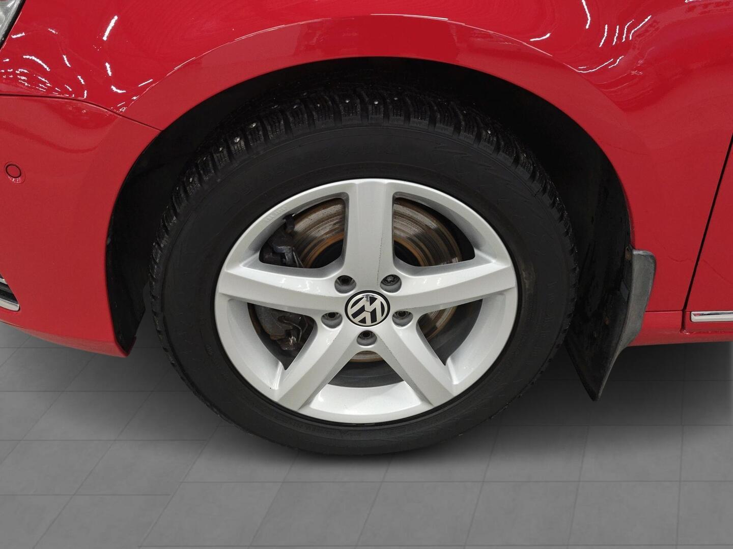 VOLKSWAGEN Passat 2013