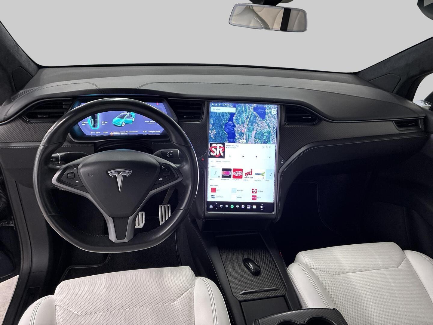 TESLA Model X 2019