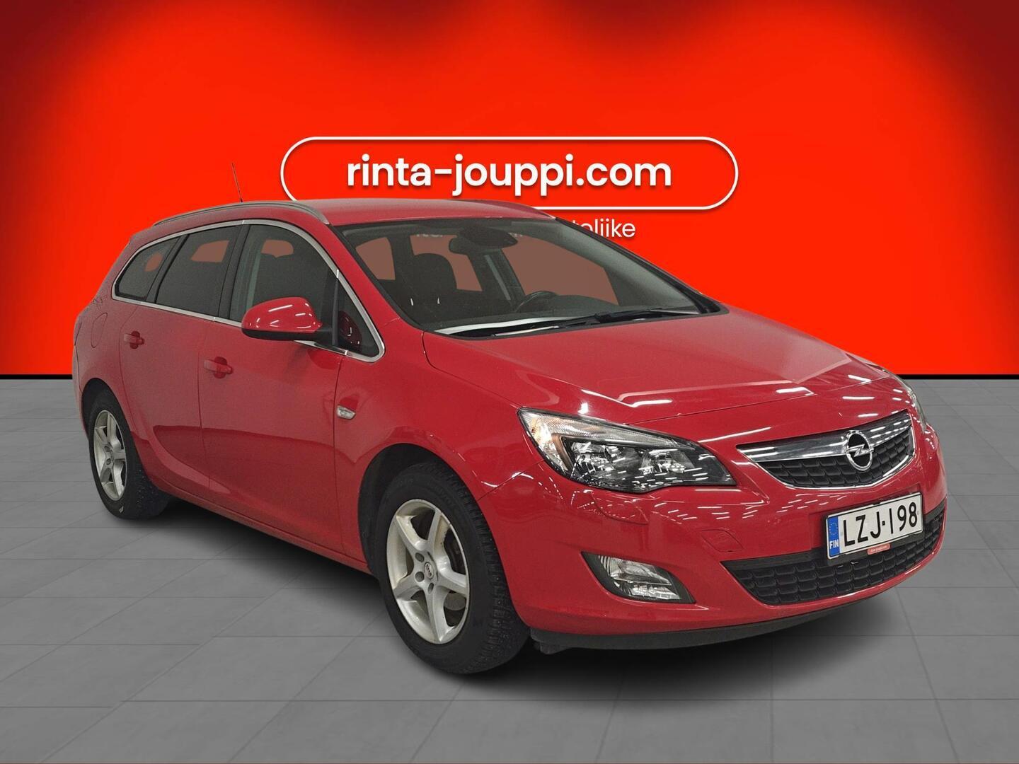 OPEL Astra 2012