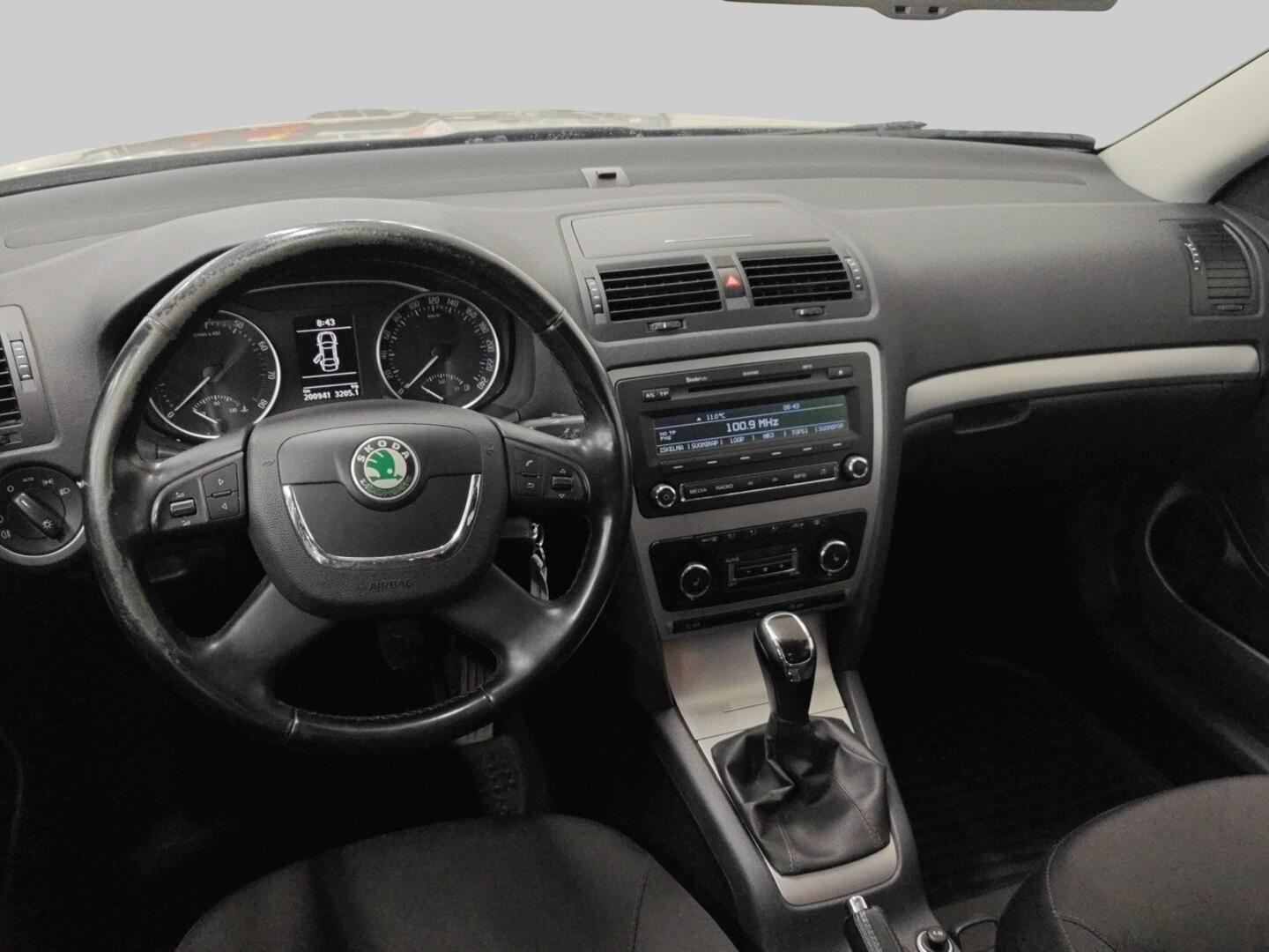 SKODA Octavia 2013