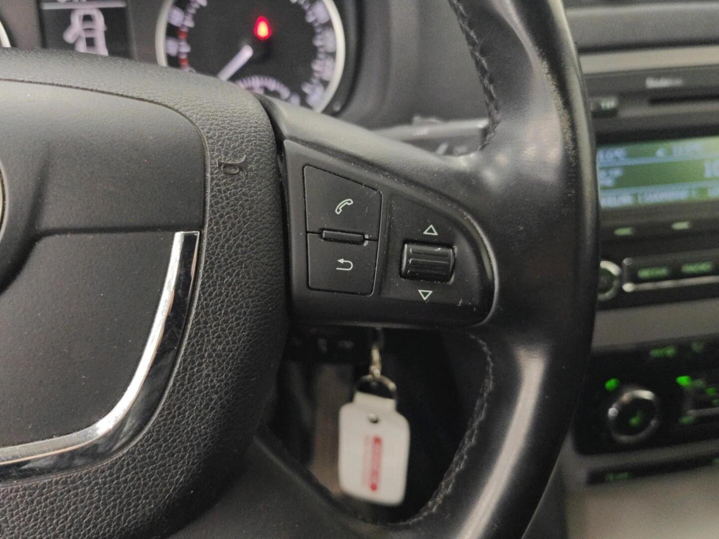 SKODA Octavia 2013