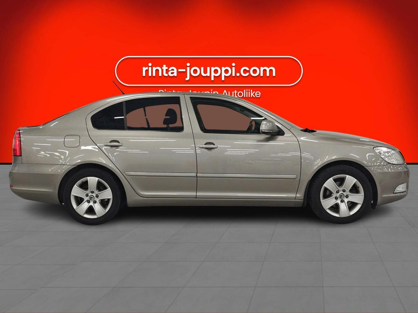 SKODA Octavia 2013