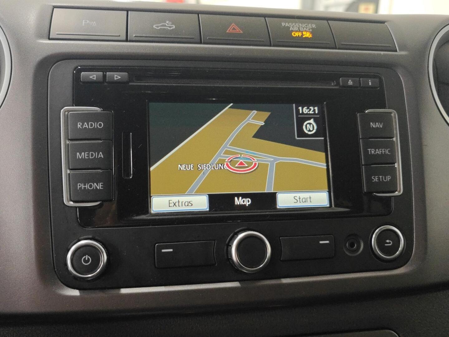 VOLKSWAGEN Amarok 2014