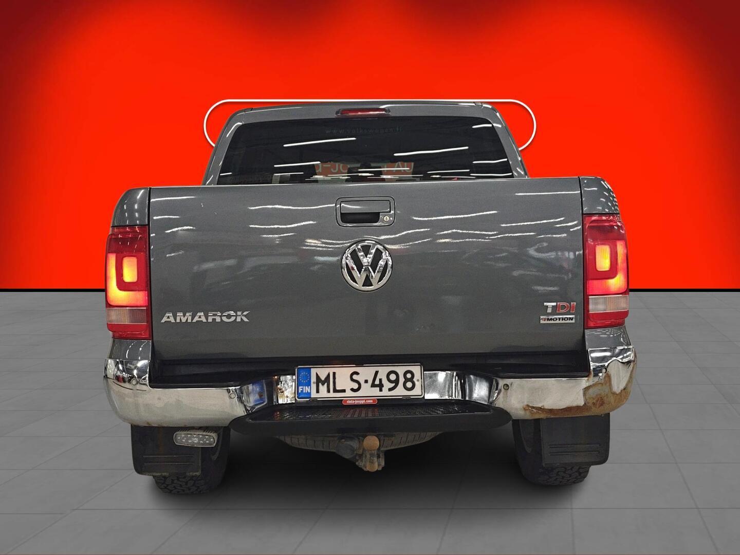 VOLKSWAGEN Amarok 2014