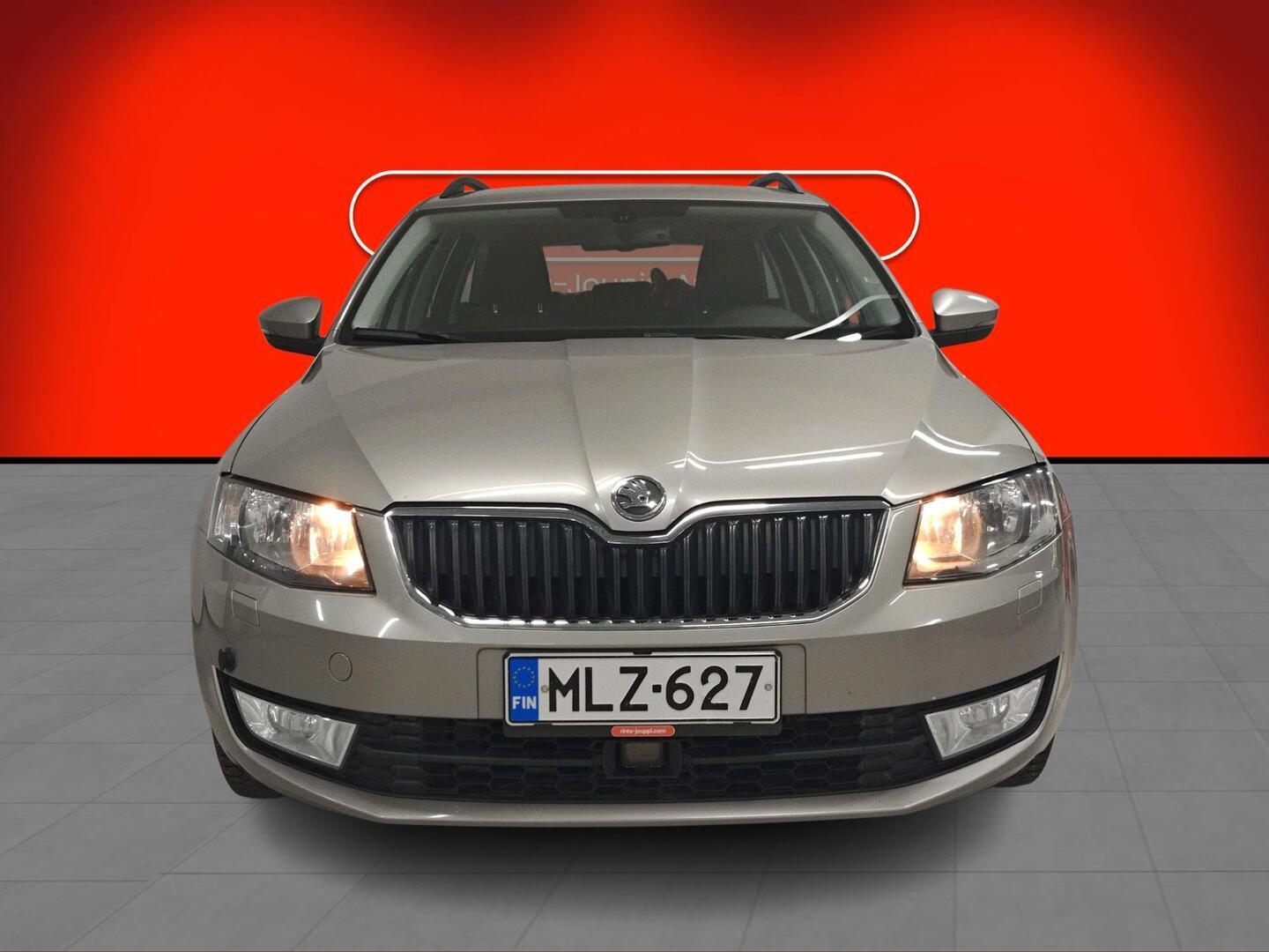 SKODA Octavia 2014